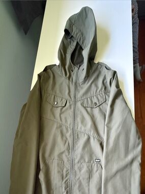 Woman's XL Green Volcom Jacket